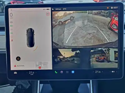 Tesla Model 3 2019 - 22500 EUR, 56000 km - AUTO.MOTO.pt - 56000km - foto 16 de 20