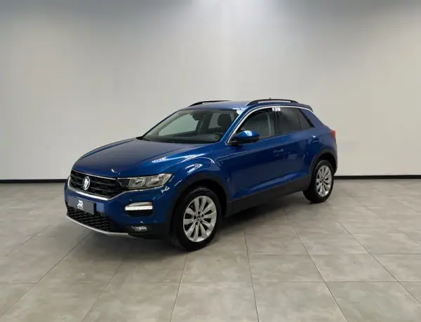 Volkswagen T-Roc 2021 - 15500 EUR, 116000 km - AUTO.MOTO.pt - 116000km - foto 3 de 19