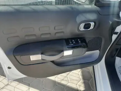 Citroën C3 2019 - 11400 EUR, 55827 km - 55827km - foto 8 de 19