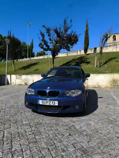 BMW 118 2011 - 10500 EUR, 337000 km - AUTO.MOTO.pt - 337000km - foto 4 de 15