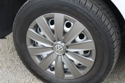 Volkswagen Transporter 2020 - 24990 EUR, 222000 km - AUTO.MOTO.pt - 222000km - foto 4 de 24