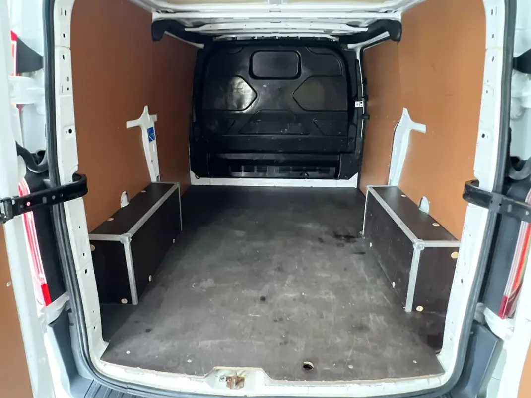 Ford 2014 - 14800 EUR, 166748 km - AUTO.MOTO.pt - 166748km - foto 18 de 18