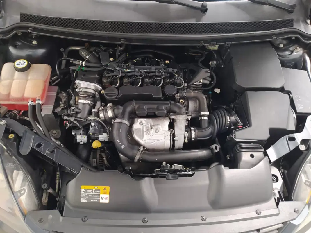 Ford Focus SW 2008 - 5950 EUR, 248000 km - 248000km - foto 16 de 16
