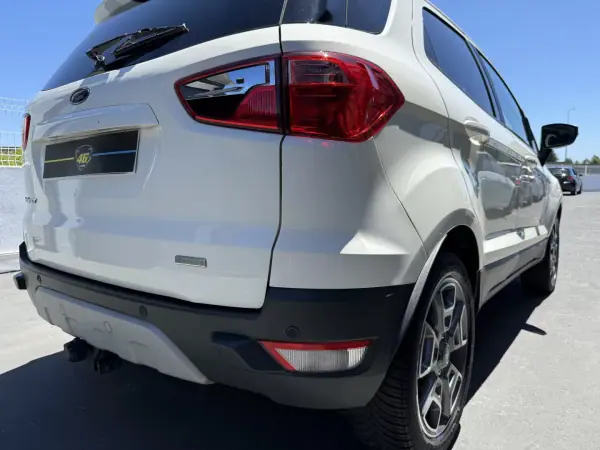 Ford EcoSport 2016 - 7750 EUR, 161000 km - AUTO.MOTO.pt - 161000km - foto 8 de 20