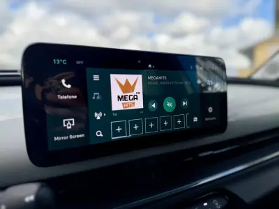 Fiat 600 2025 - 20950 EUR, 6000 km - AUTO.MOTO.pt - 6000km - foto 22 de 31