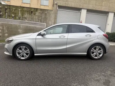 Mercedes-Benz A 180 2016 - 14950 EUR, 145000 km - 145000km - foto 9 de 15
