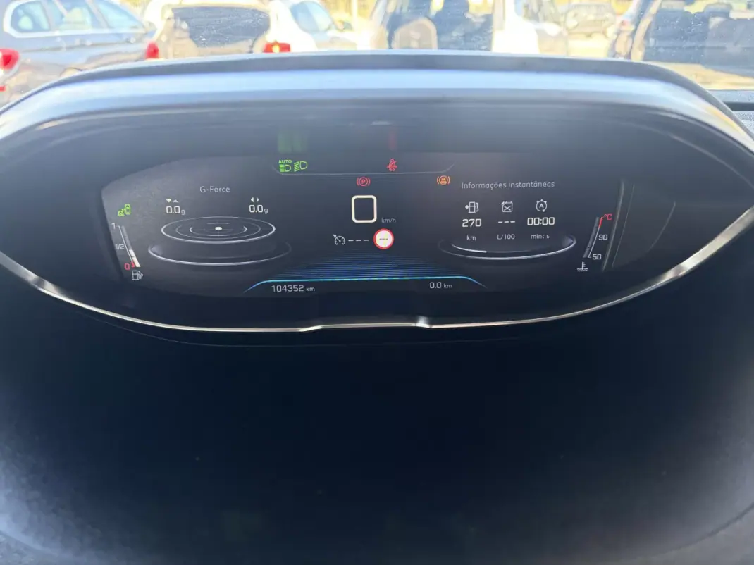 Peugeot 3008 2019 - 17990 EUR, 104352 km - AUTO.MOTO.pt - 104352km - foto 12 de 12