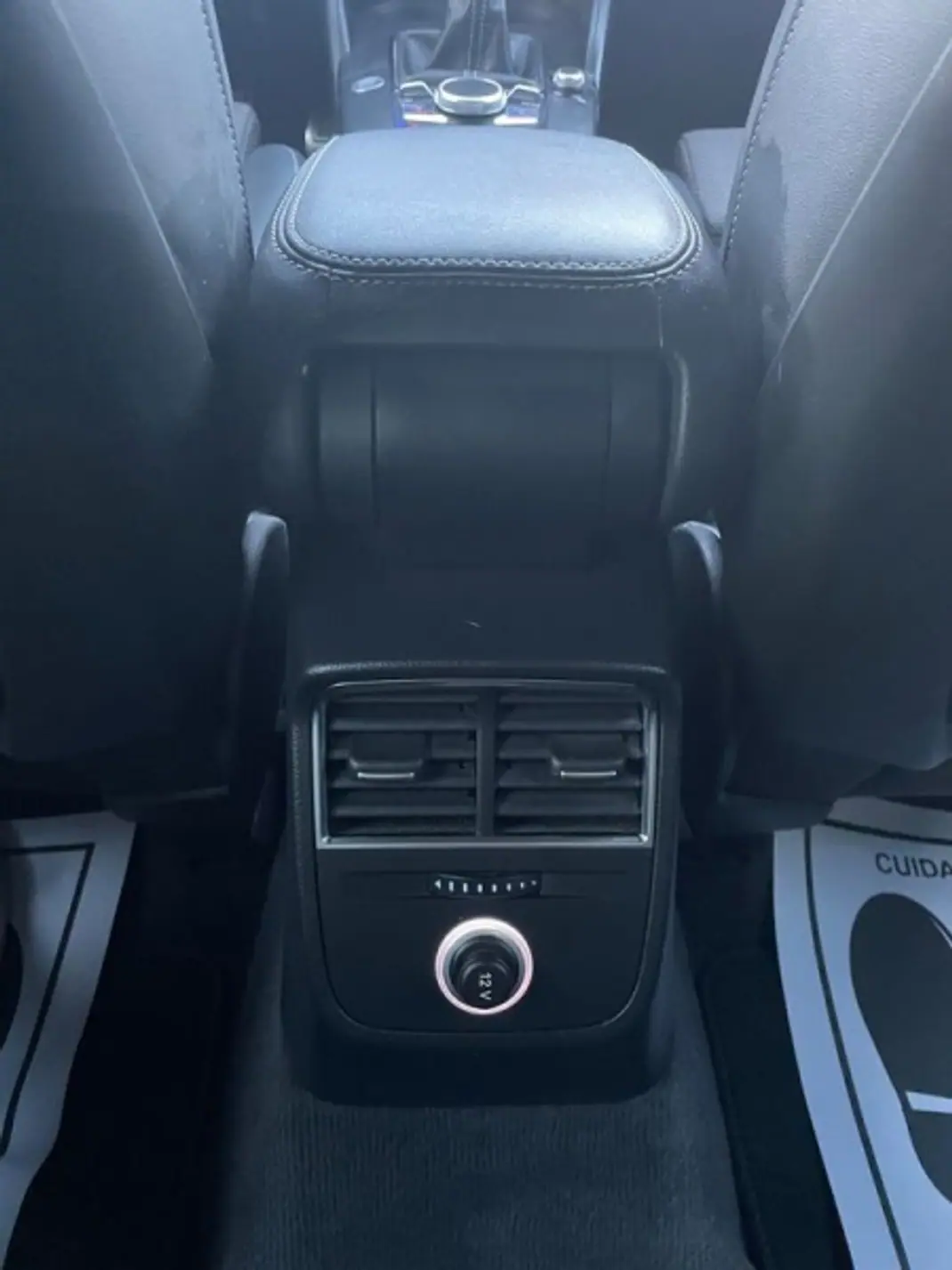 Audi A3 Limousine 2019 - 24999 EUR, 107600 km - AUTO.MOTO.pt - 107600km - foto 35 de 43