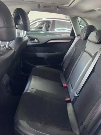 Citroën C4 2017 - 9900 EUR, 156000 km - AUTO.MOTO.pt - 156000km - foto 13 de 13