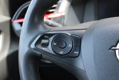 Opel Corsa 2022 - 14400 EUR, 76305 km - AUTO.MOTO.pt - 76305km - foto 17 de 21