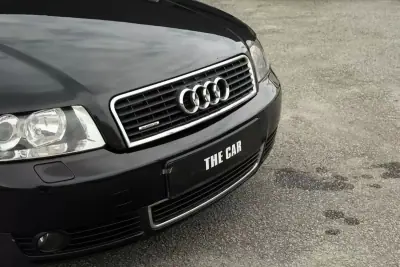 Audi A4 2003 - 6900 EUR, 328500 km - AUTO.MOTO.pt - 328500km - foto 21 de 24