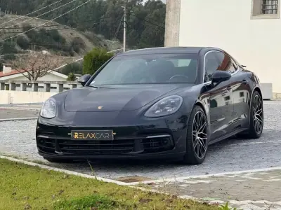 Porsche Panamera 2017 - 58990 EUR, 114000 km - AUTO.MOTO.pt - 114000km - foto 32 de 39