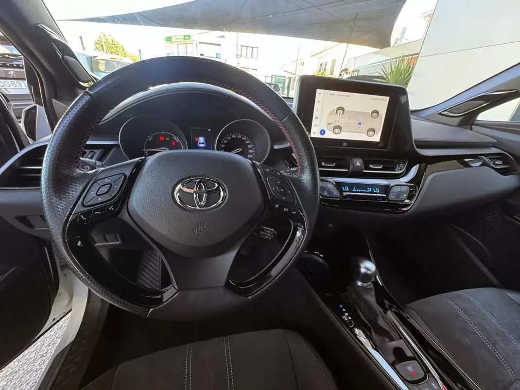 Toyota C-HR 2022 - 30900 EUR, 79989 km - 79989km - foto 43 de 60