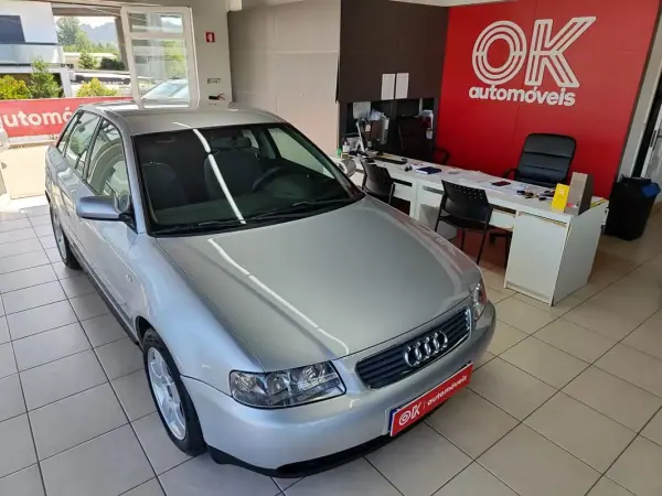 Audi A3 2002 - 5250 EUR, 330000 km - AUTO.MOTO.pt - 330000km - foto 2 de 32