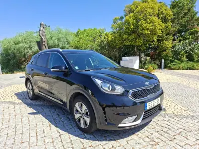 Kia Niro 2019 - 17900 EUR, 74459 km - 74459km - foto 25 de 26