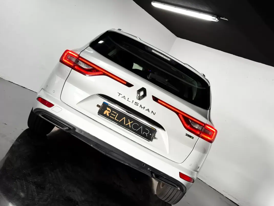 Renault Talisman Sport Tourer 2016 - 10250 EUR, 228000 km - AUTO.MOTO.pt - 228000km - foto 17 de 23