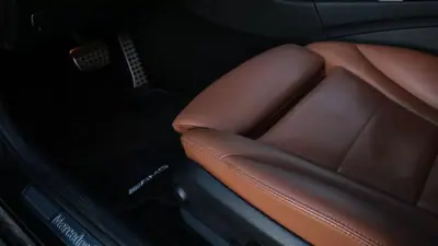 Mercedes-Benz C 220 2020 - 29000 EUR, 169000 km - AUTO.MOTO.pt - 169000km - foto 32 de 42