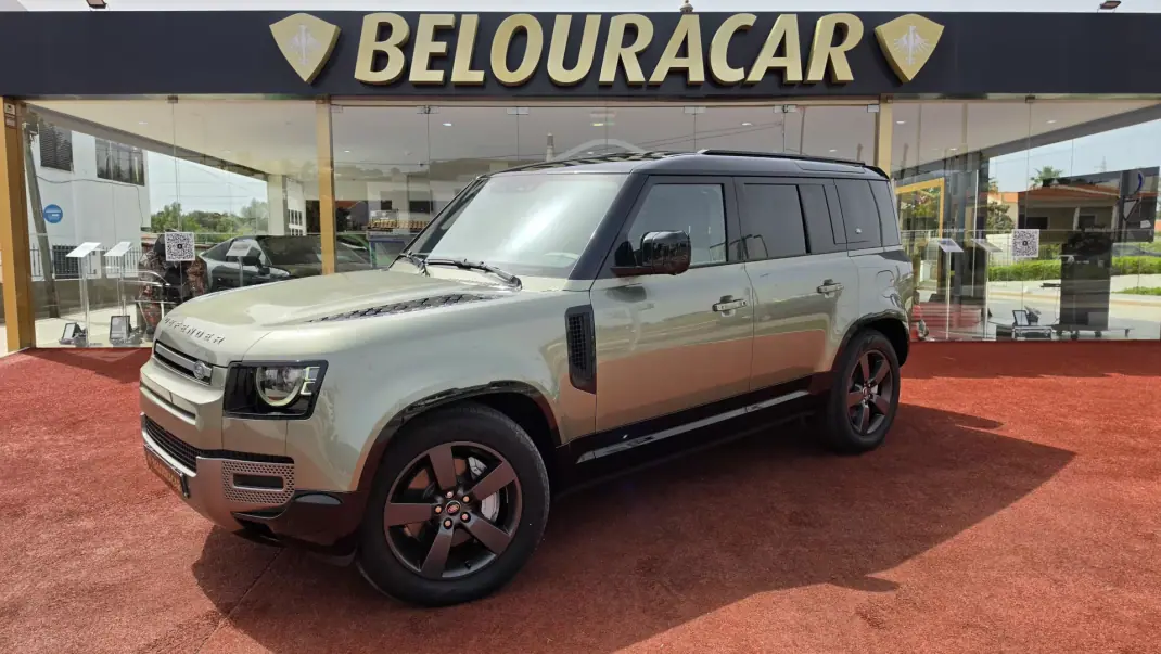 Land Rover Defender 2024 - 96000 EUR, 29684 km - AUTO.MOTO.pt - 29684km - foto 1 de 21
