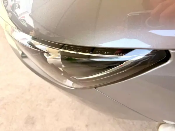 Peugeot 308 2017 - 13490 EUR, 166207 km - AUTO.MOTO.pt - 166207km - foto 19 de 21