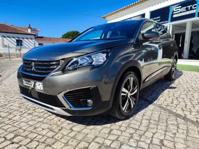Peugeot 5008 2017 - 15490 EUR, 118000 km - 118000km - foto 2 de 23