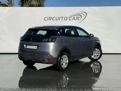 Peugeot 3008 2022 - 19400 EUR, 110167 km - AUTO.MOTO.pt - 110167km - foto 3 de 38
