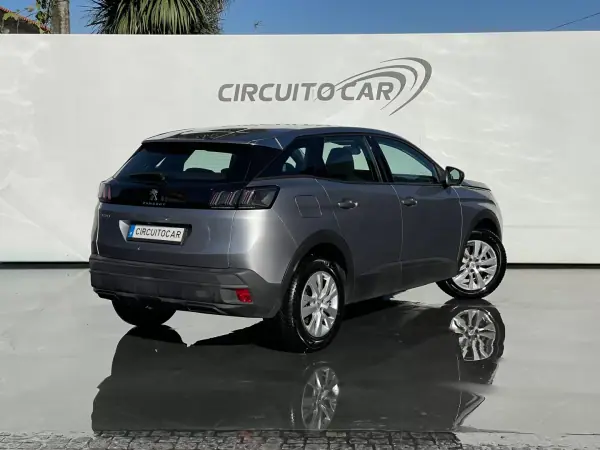 Peugeot 3008 2022 - 19400 EUR, 110167 km - AUTO.MOTO.pt - 110167km - foto 3 de 38