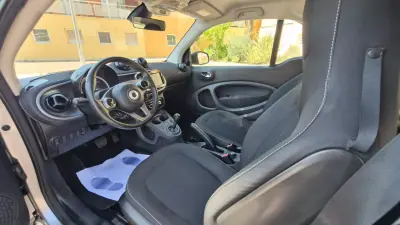 Smart ForTwo 2015 - 11480 EUR, 54000 km - 54000km - foto 11 de 16