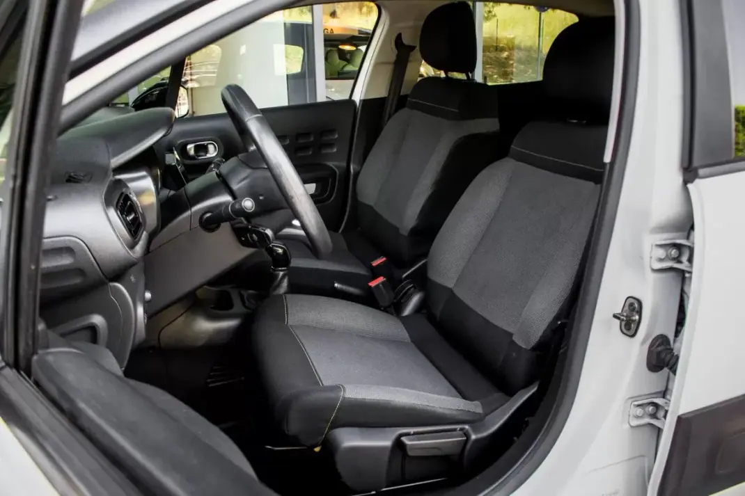 Citroën C3 2019 - 10600 EUR, 123501 km - AUTO.MOTO.pt - 123501km - foto 23 de 34
