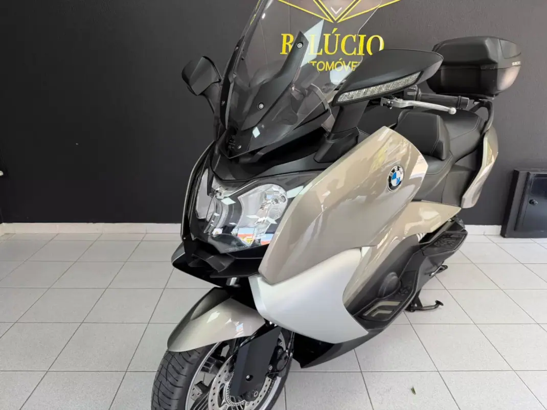 BMW C 650 GT 2012 - 5500 EUR, 31823 km - 31823km - foto 6 de 22
