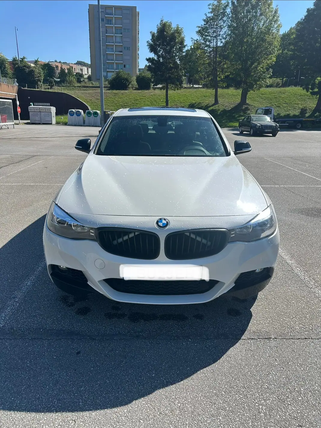 BMW 320 2016 - 19500 EUR, 94500 km - 94500km - foto 2 de 10