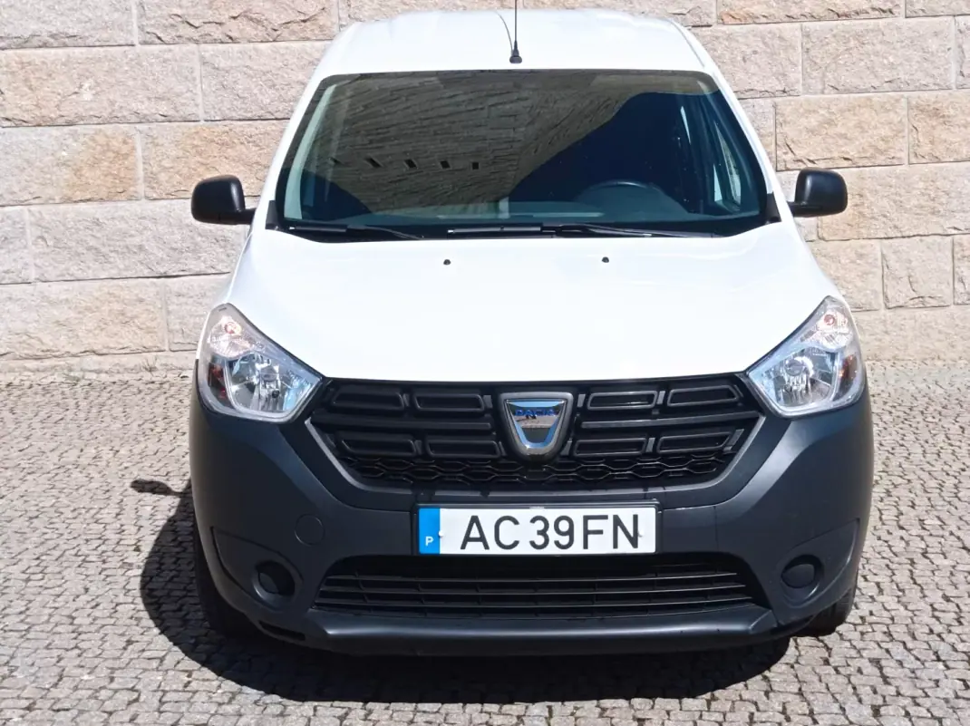 Dacia Dokker 2020 - 11790 EUR, 121000 km - AUTO.MOTO.pt - 121000km - foto 4 de 12