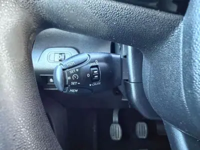 Citroën Berlingo 2021 - 18500 EUR, 211000 km - AUTO.MOTO.pt - 211000km - foto 24 de 37