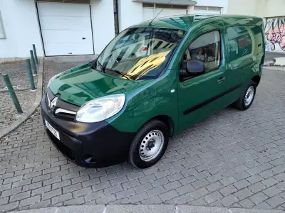 Renault Kangoo 2019 - 10980 EUR, 155000 km - foto 1 de 26