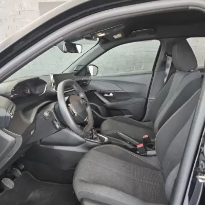 Peugeot 2008 2025 - 19990 EUR, 24150 km - AUTO.MOTO.pt - 24150km - foto 20 de 30