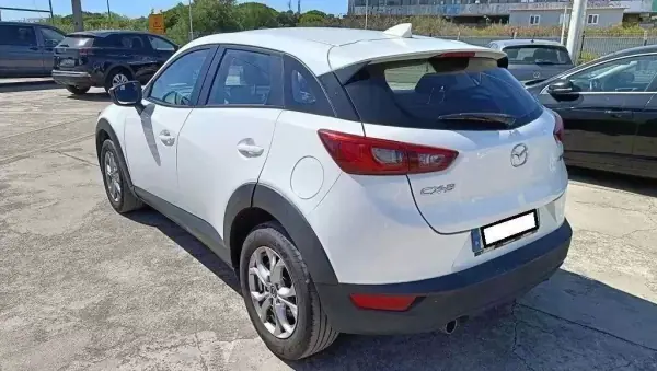 Mazda CX-3 2019 - 9999 EUR, 198000 km - AUTO.MOTO.pt - 198000km - foto 10 de 11