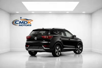 MG ZS 2020 - 24950 EUR, 17610 km - 17610km - foto 2 de 16