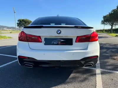 BMW 520 2017 - 25950 EUR, 209000 km - AUTO.MOTO.pt - 209000km - foto 9 de 12