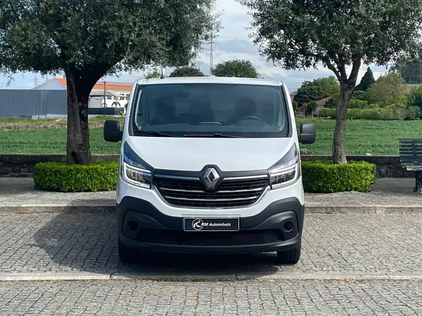 Renault Trafic 2020 - 17450 EUR, 131000 km - AUTO.MOTO.pt - 131000km - foto 3 de 35