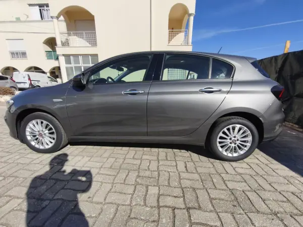 Fiat Tipo 2021 — foto 2 de 14