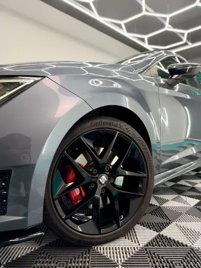 SEAT Leon 2014 - 17500 EUR, 140000 km - AUTO.MOTO.pt - 140000km - foto 3 de 21