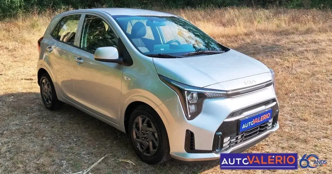 Kia Picanto 2025 - 15950 EUR, 28390 km - 28390km - foto 8 de 32