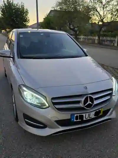 Mercedes-Benz B 180 2018 - 18900 EUR, 96000 km - foto 5 de 11