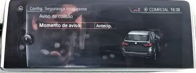BMW X5 2017 - 35000 EUR, 150000 km - AUTO.MOTO.pt - 150000km - foto 18 de 40