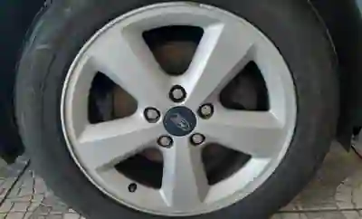 Ford Focus SW 2007 - 5500 EUR, 174000 km - AUTO.MOTO.pt - 174000km - foto 13 de 15
