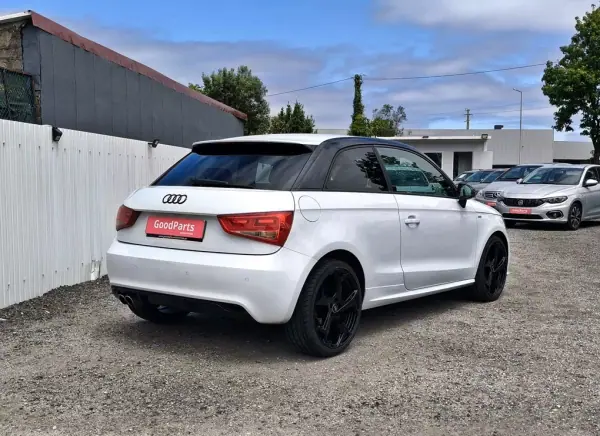 Audi A1 2012 - 11990 EUR, 155000 km - AUTO.MOTO.pt - 155000km - foto 9 de 29