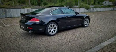 BMW 645 2004 - 22500 EUR, 166000 km - AUTO.MOTO.pt - 166000km - foto 13 de 14