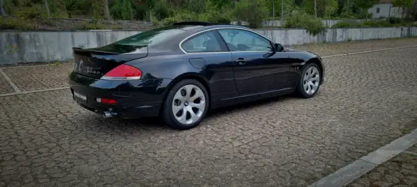 BMW 645 2004 - 22500 EUR, 166000 km - AUTO.MOTO.pt - 166000km - foto 13 de 14