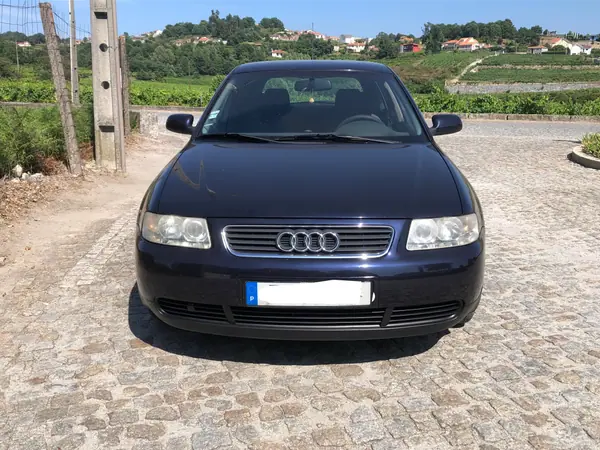 Audi A3 2001 - 2750 EUR, 311000 km - AUTO.MOTO.pt - 311000km - foto 3 de 10