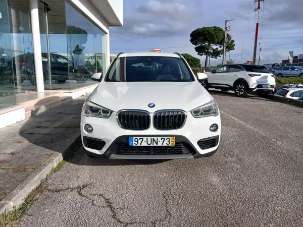 BMW X1 2018 - 18750 EUR, 225000 km - AUTO.MOTO.pt - 225000km - foto 2 de 27
