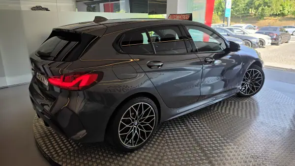 BMW 116 2021 - 22900 EUR, 94476 km - AUTO.MOTO.pt - 94476km - foto 18 de 62
